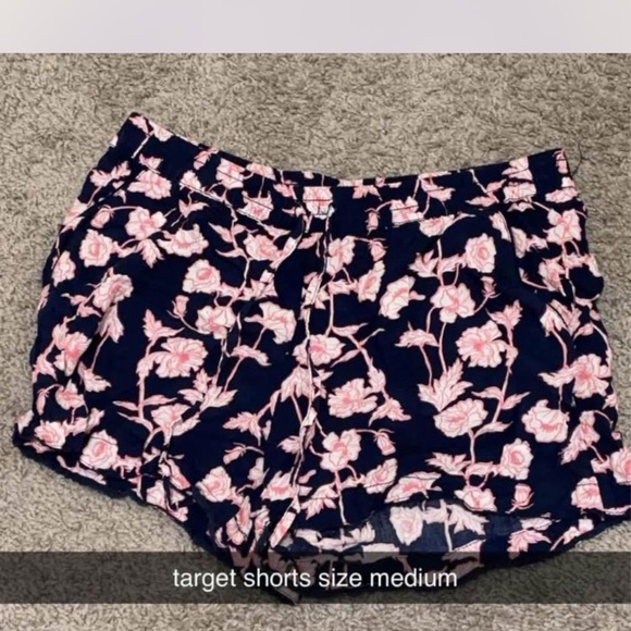 a.n.a Navy and Pink Floral High Waist Shorts - Picture 1 of 1